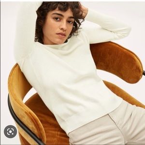 Everlane Cashmere Crew Neck Sweater